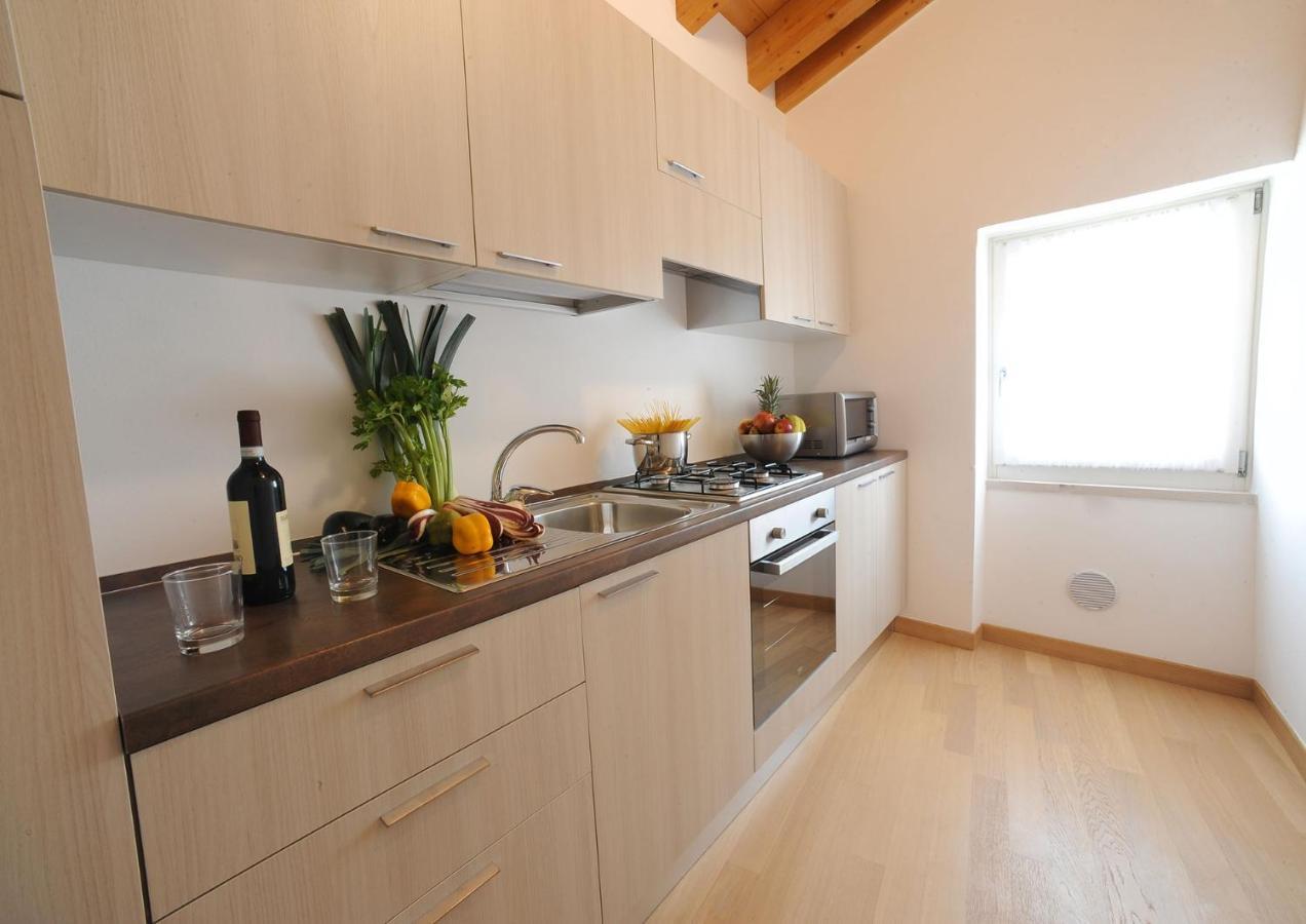 Villa Borgo Borago Brenzone sul Garda Esterno foto