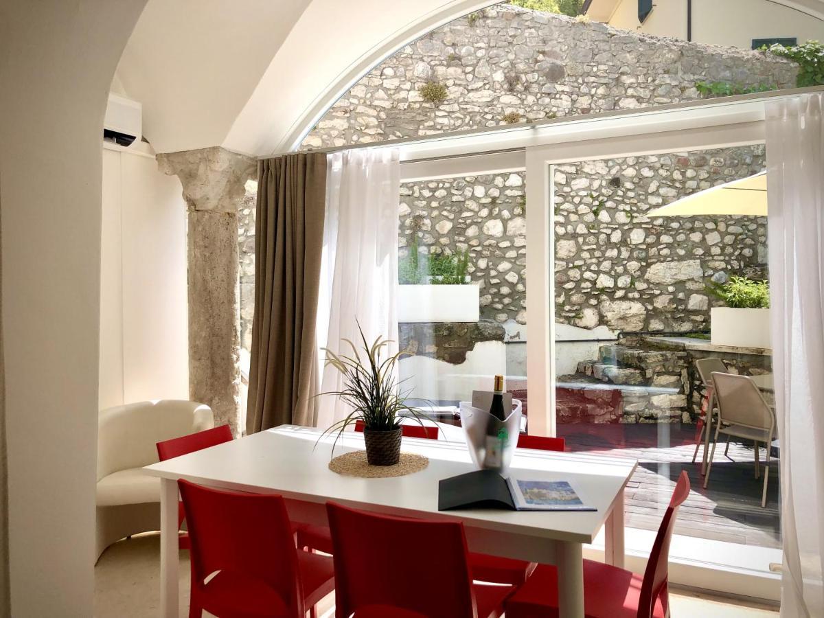 Villa Borgo Borago Brenzone sul Garda Esterno foto