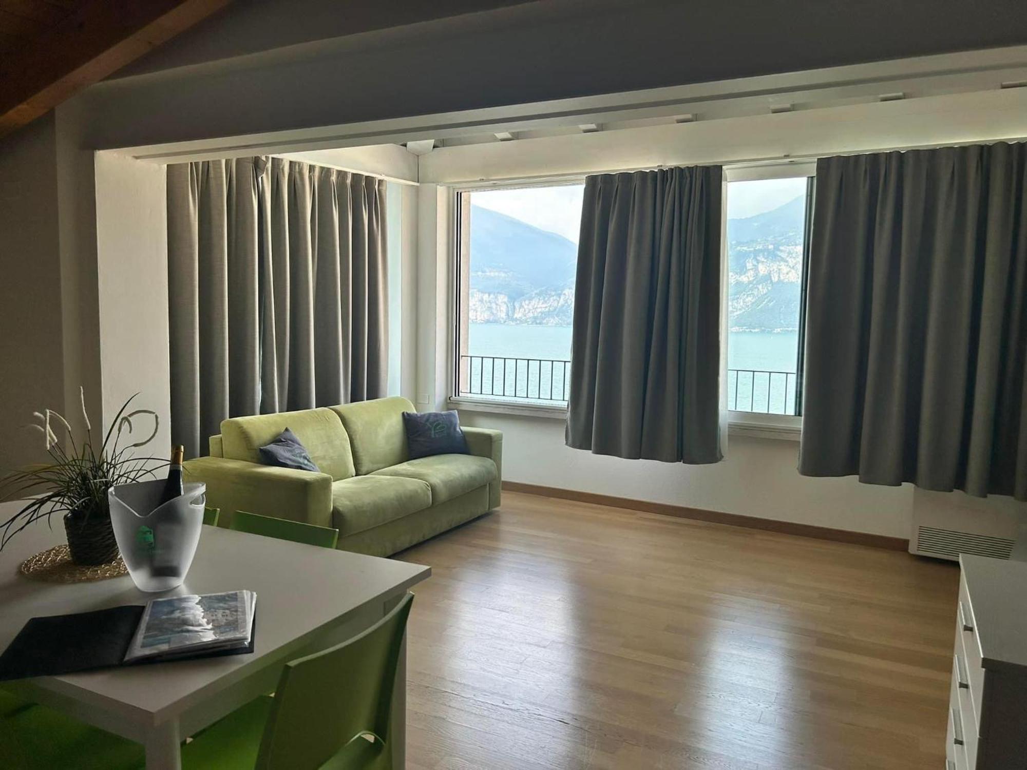 Villa Borgo Borago Brenzone sul Garda Esterno foto