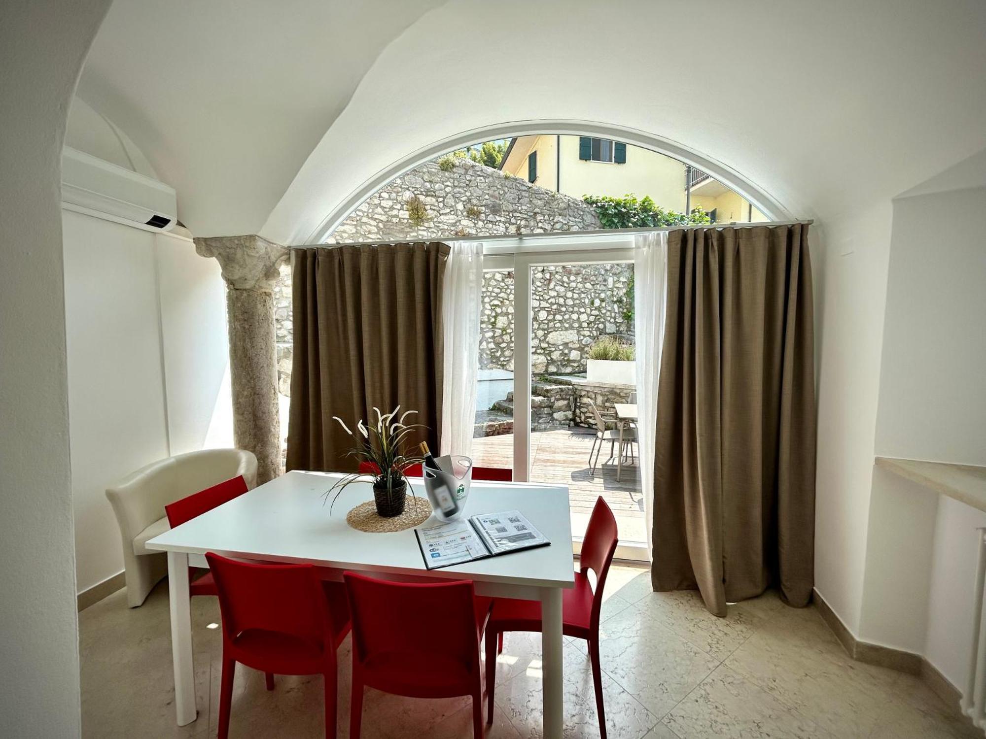 Villa Borgo Borago Brenzone sul Garda Camera foto