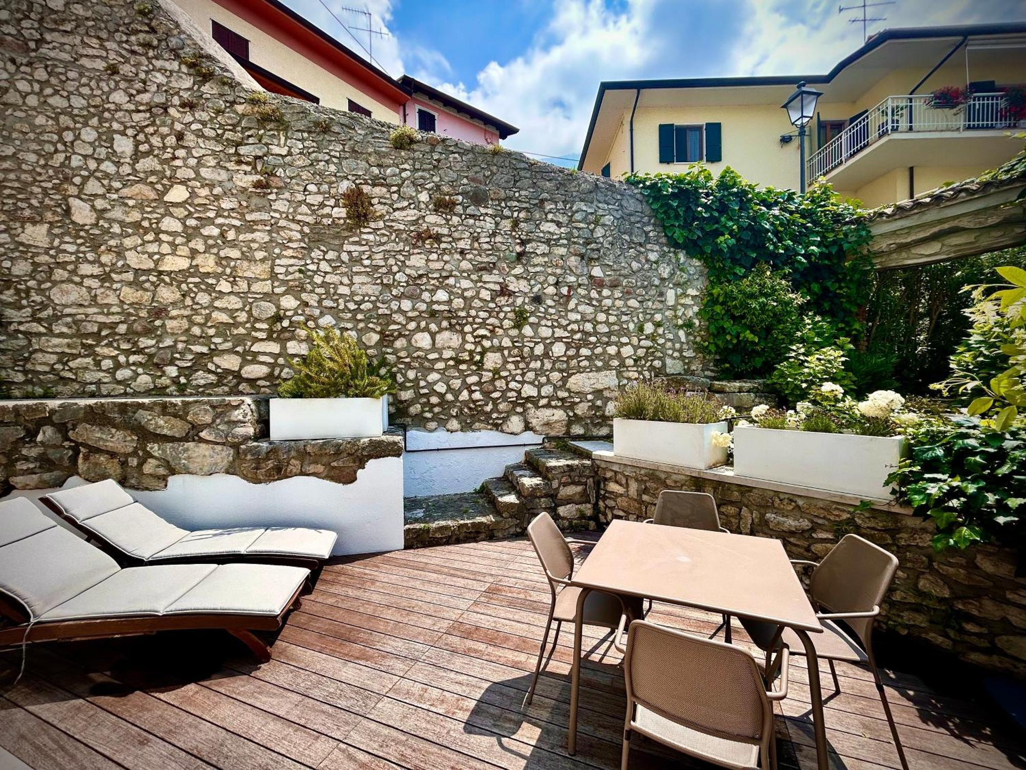 Villa Borgo Borago Brenzone sul Garda Camera foto